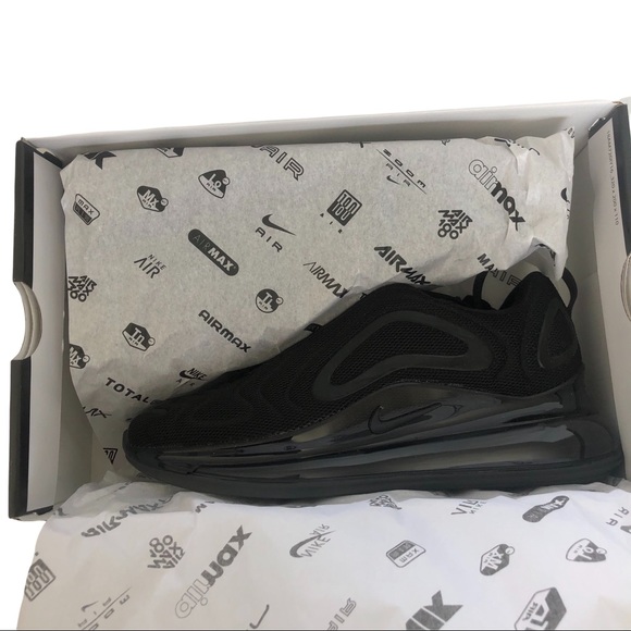Nike Air Max 720 Grade School ‘Triple Black’ Size 7 Y/ 8.5 women’s - Picture 2 of 7